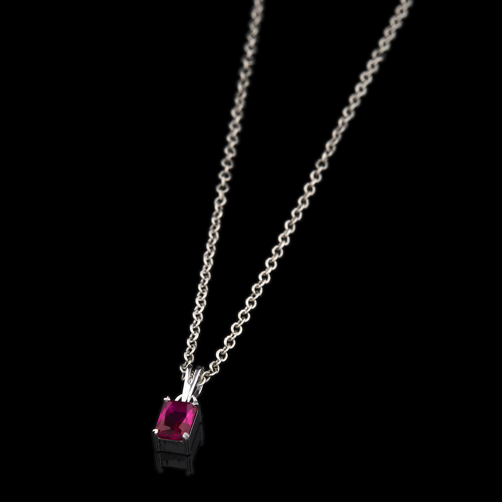 Minimal Ruby Spark Pendant