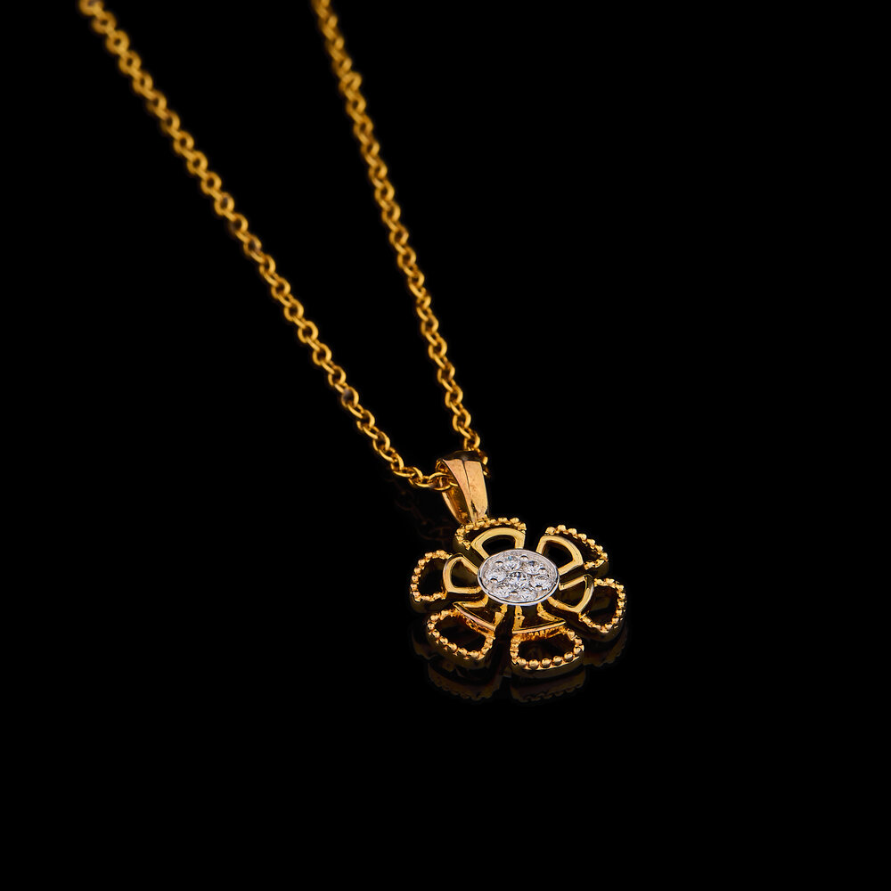 Daisy Grace Pendant