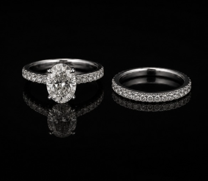 Everglow Oval Wedding Set